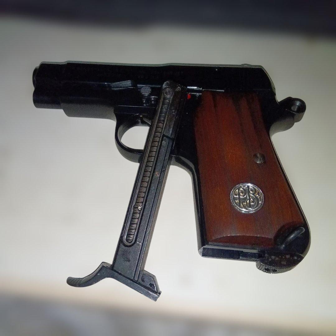 タナカ ワークス　ベレッタ M1934 ブローバック　木製グリップ