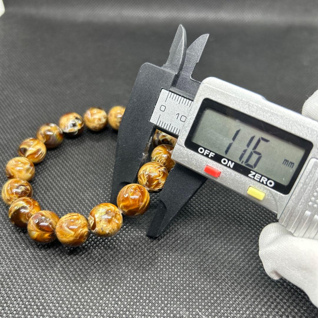 花琥珀のブレスレット