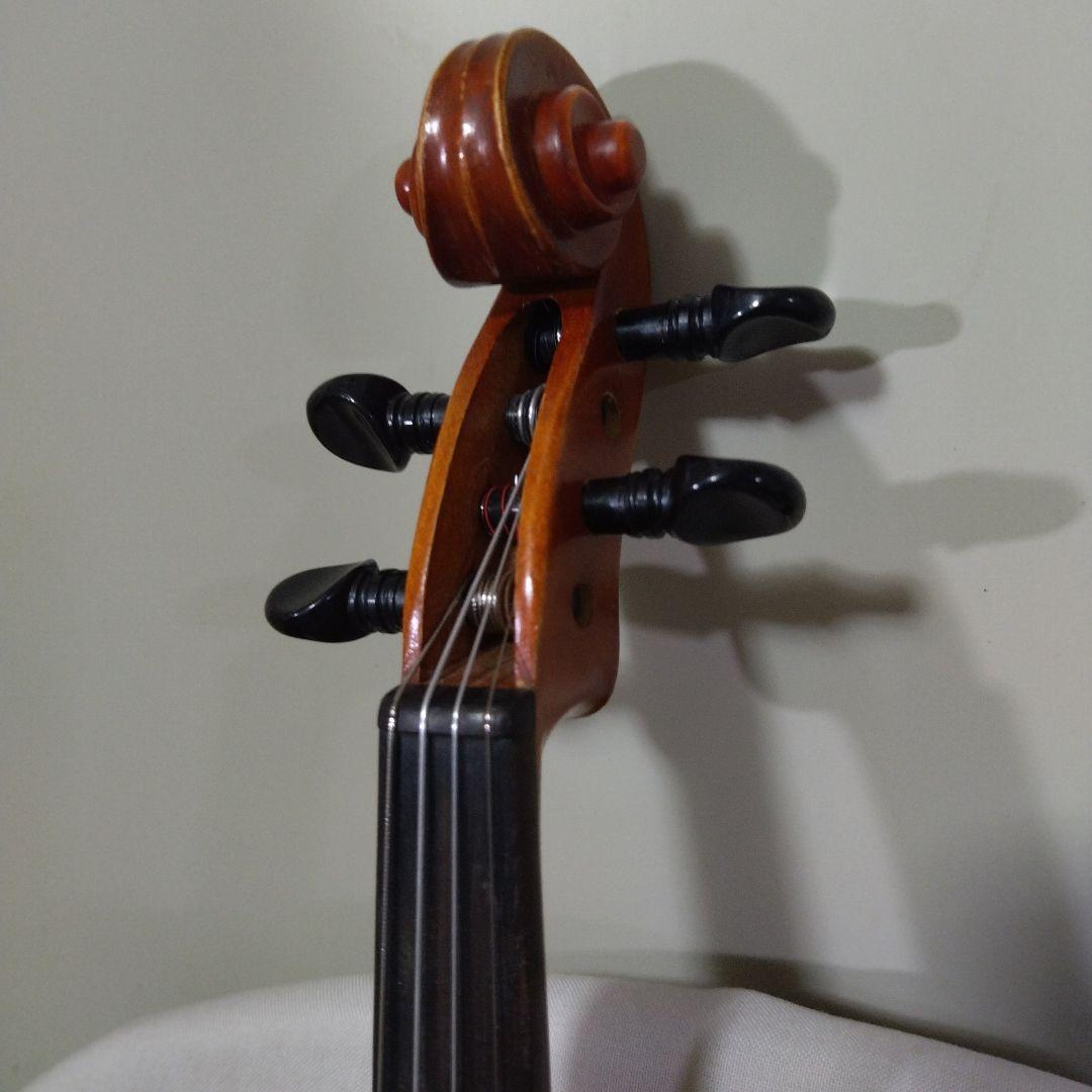 ♥子供用1/8♥スズキバイオリン♥特価♥メンテナンス済み♥弓ケ―ス松脂付き
