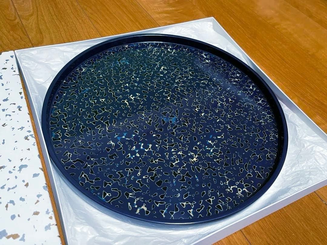 【新品・希少品】津軽塗 丸盆 ロイヤルブルー【弘前津軽塗商工業共同組合承認 】 新品・希少品】津軽塗 丸盆 ロイヤルブルー【弘前津軽塗商工業共同組合