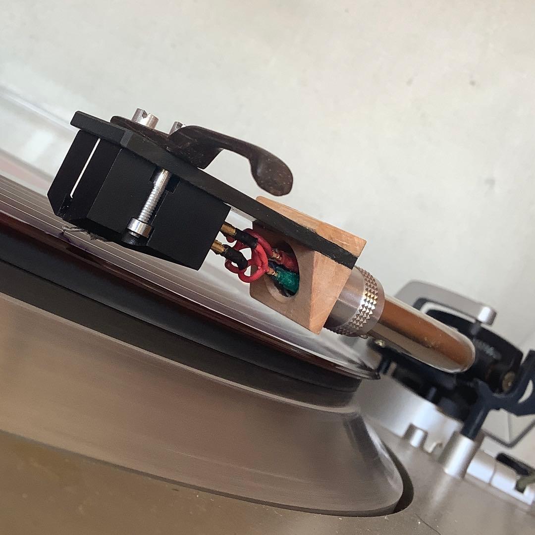 レコード音の追求 ヘッドシェル(備長炭＋花梨、天然素材の手作り一点物)