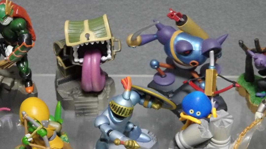 ドラゴンクエスト モンスターズギャラリー フィギュア さまようよろいキラーマシン