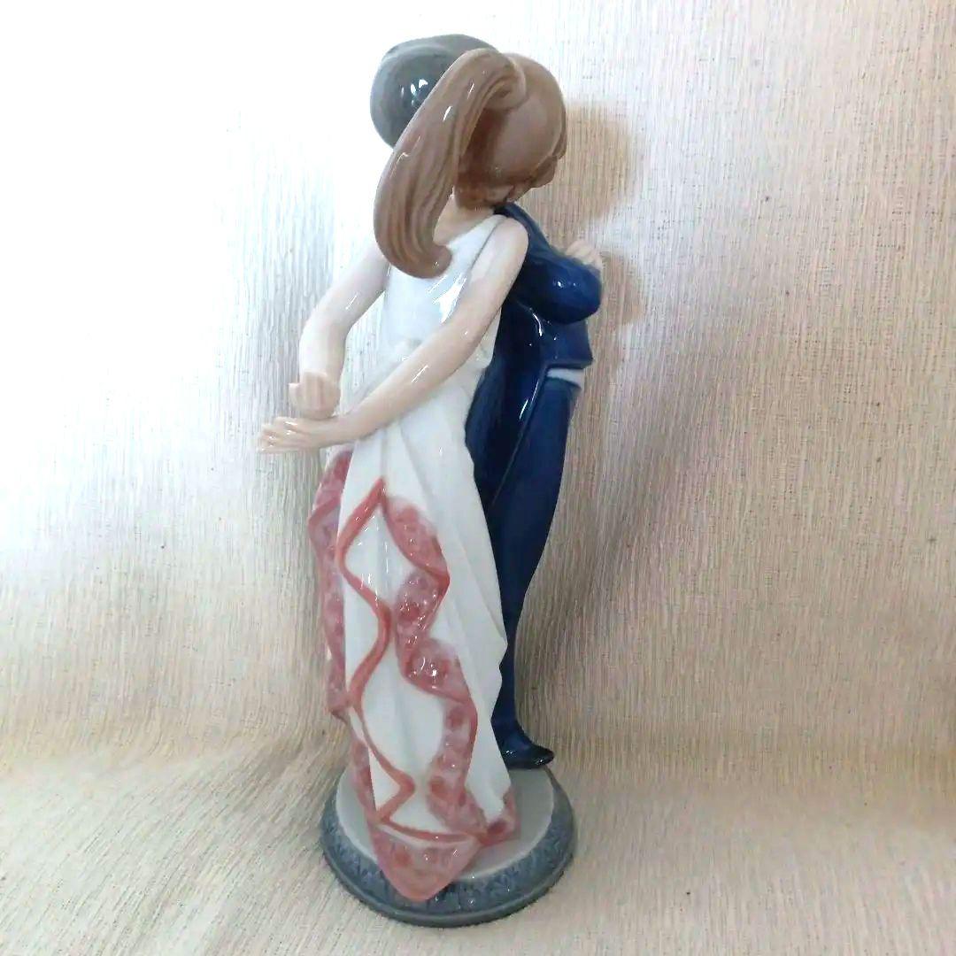 LLADRO リヤドロ陶器人形置物「すてきよ！」