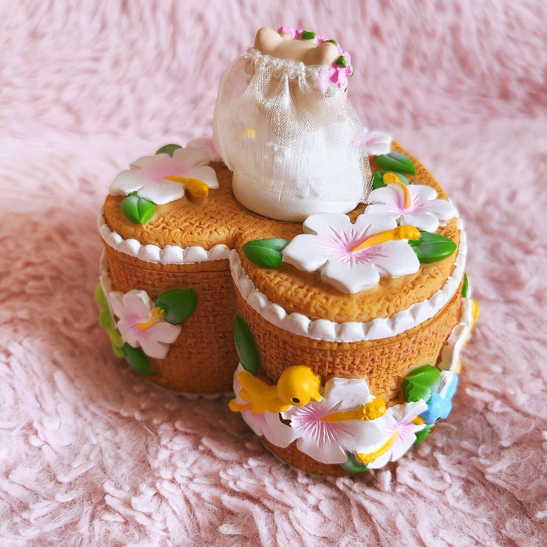 希少レア　ハローキティ　リングケース　ハワイ　ウェディング　vivitex