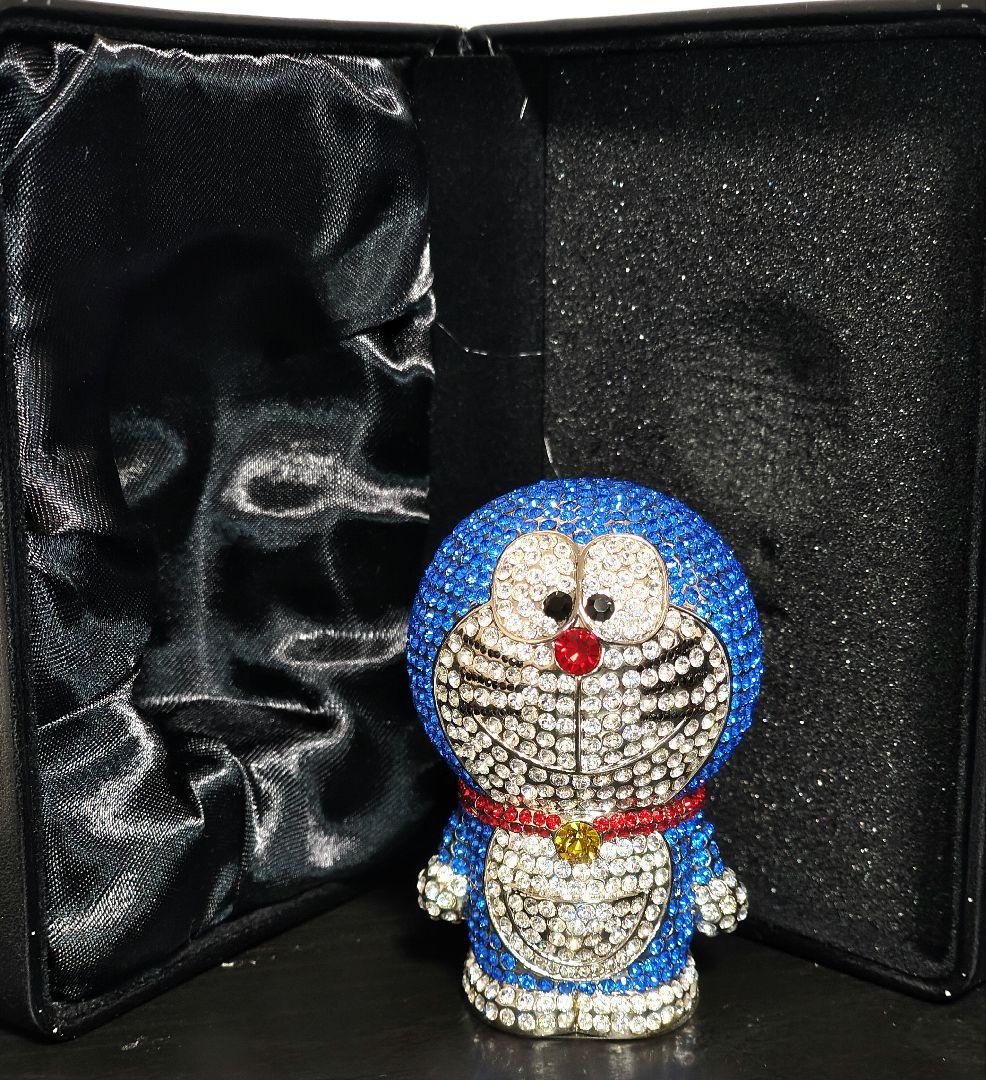 ドラえもん クリスタルフィギュア