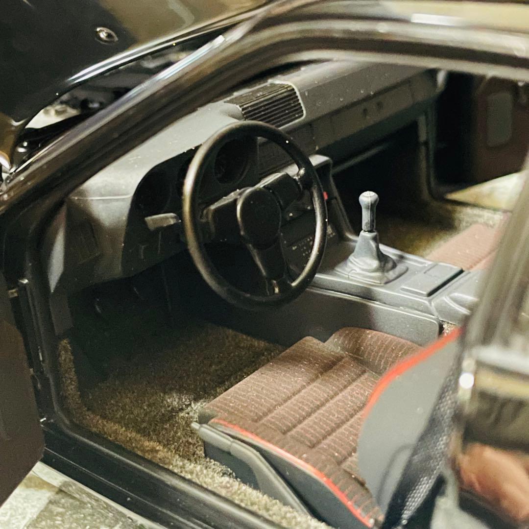 1/18 AUTOart ポルシェ 924 カレラ GT 1980
