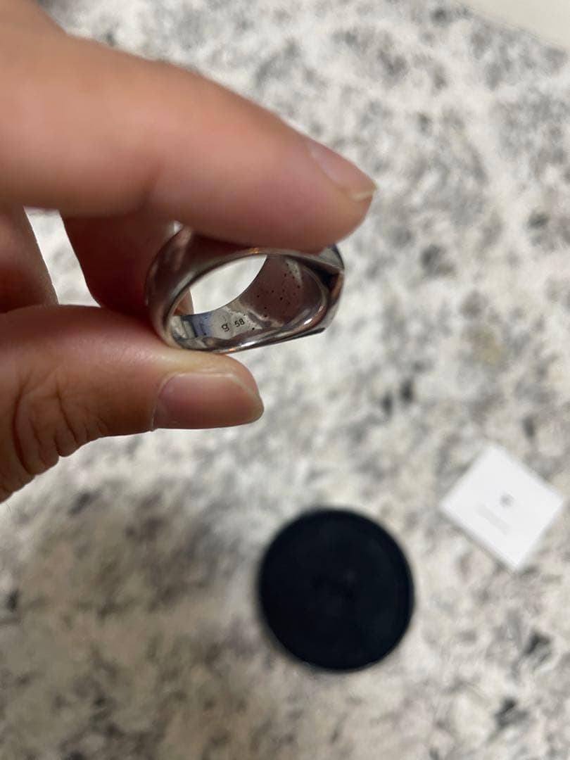 トムウッド/ラルビカイト/クッション/サイズ58(約18号)