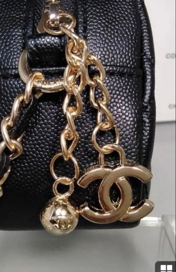 【新品】CHANEL(シャネル)ノベルティ ココチャーム付 ミニショルダーバッグ
