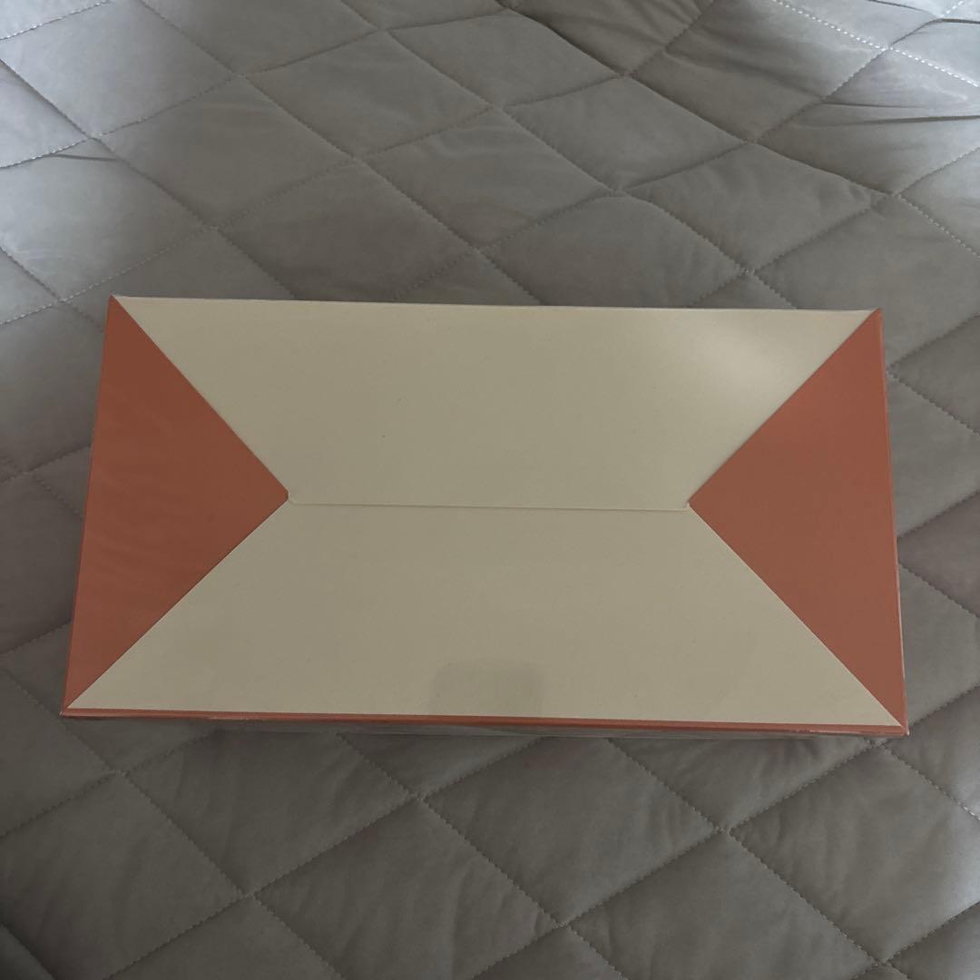 ラブブ Labubu Have a Seat 1アソートボックス 新品未開封