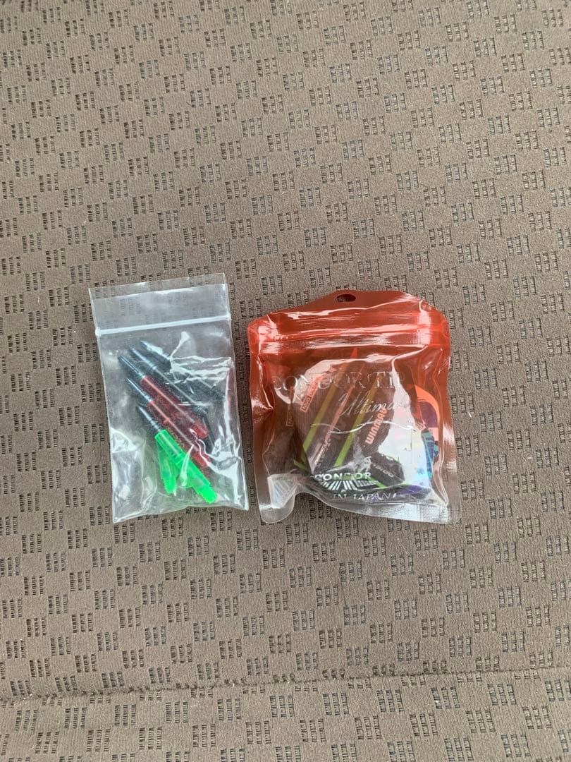 次*く様 ダーツセット