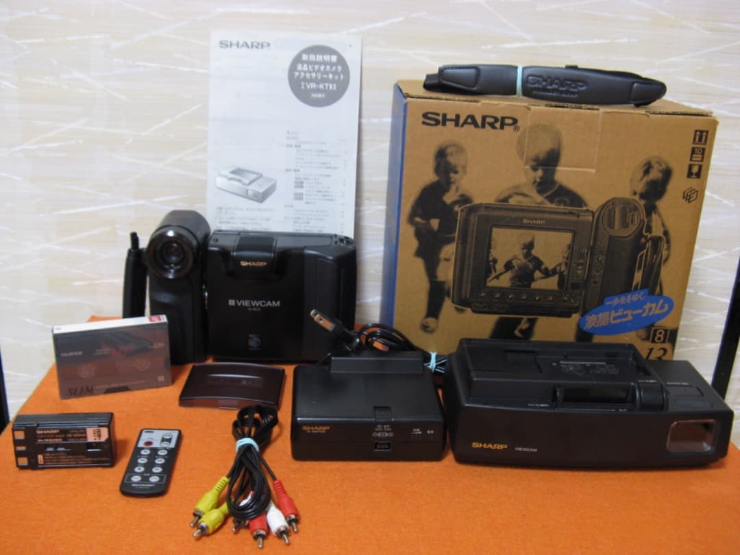 動作OK❗️☆のシャープの液晶8ミリビデオカメラ・VL-EL13 動作OK❗️☆のシャープの液晶8ミリビデオカメラ・VL-EL13 動作OK