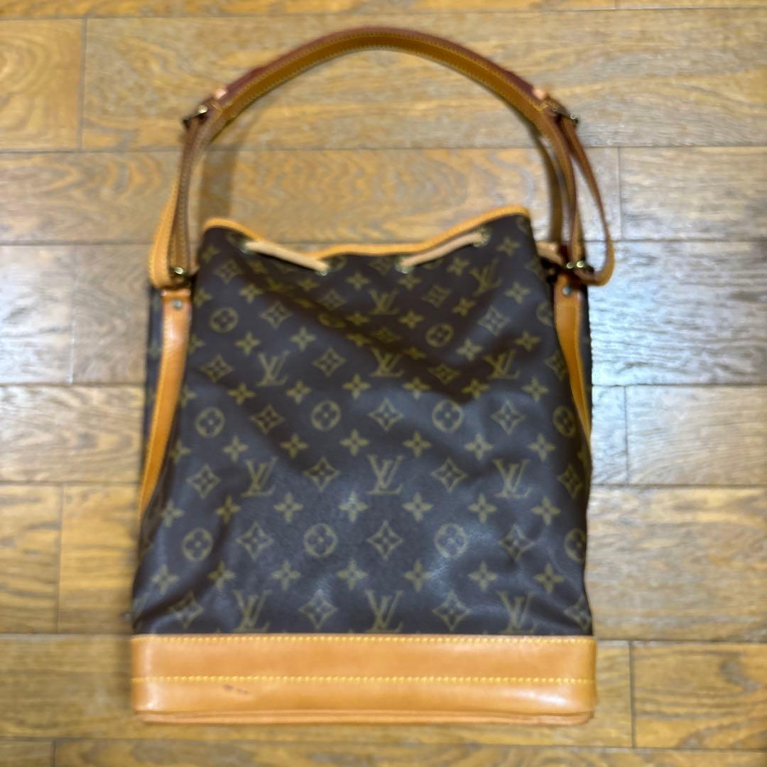 Louis Vuitton ノエ　モノグラム ショルダーバッグ