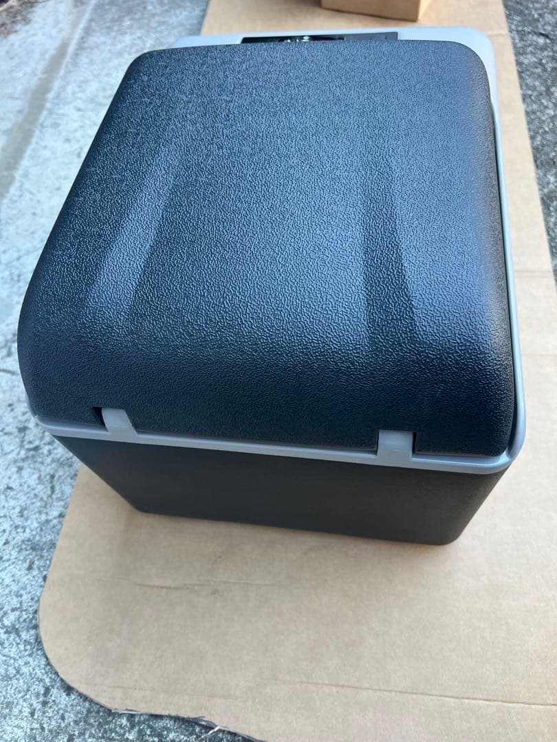 ポータブル冷蔵庫 デジタル操作パネル付き