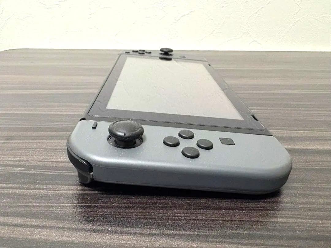 Nintendo Switch 本体 グレー 保護フィルムあり/パッド付き