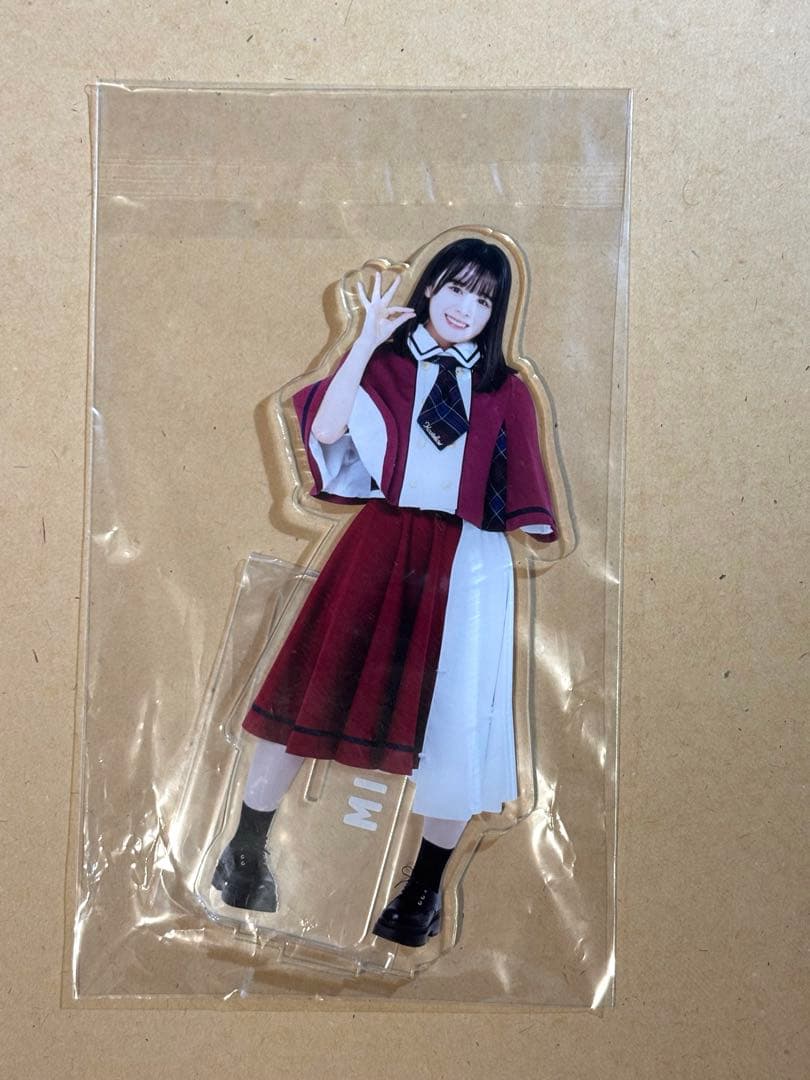 【かすみ草とステラ】一期生 人気のワインレッド衣装セット　比賀、小柴、吉川