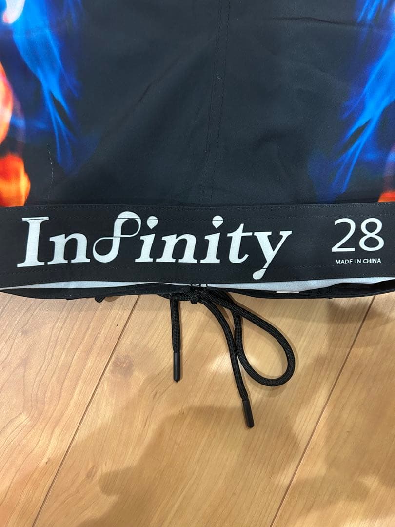 週末値下】Infinity インフィニティ サーフパンツ フィジーク 28