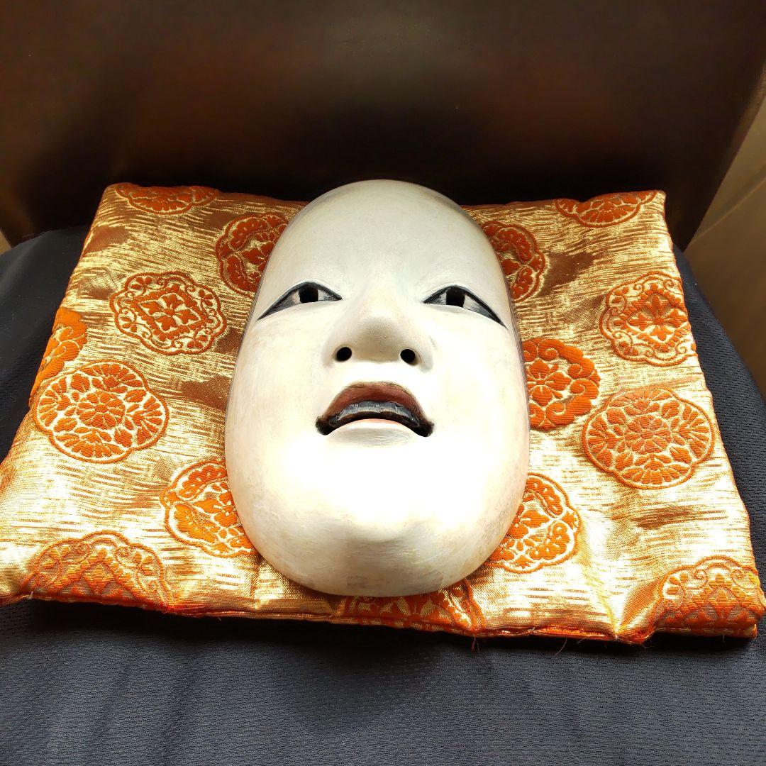 伝統的な日本の木製の能面 小面 - メルカリ