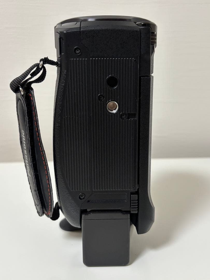 シ*ジ様 【状態良好】Panasonic HC-WXF990M 4Kビデオカメラ