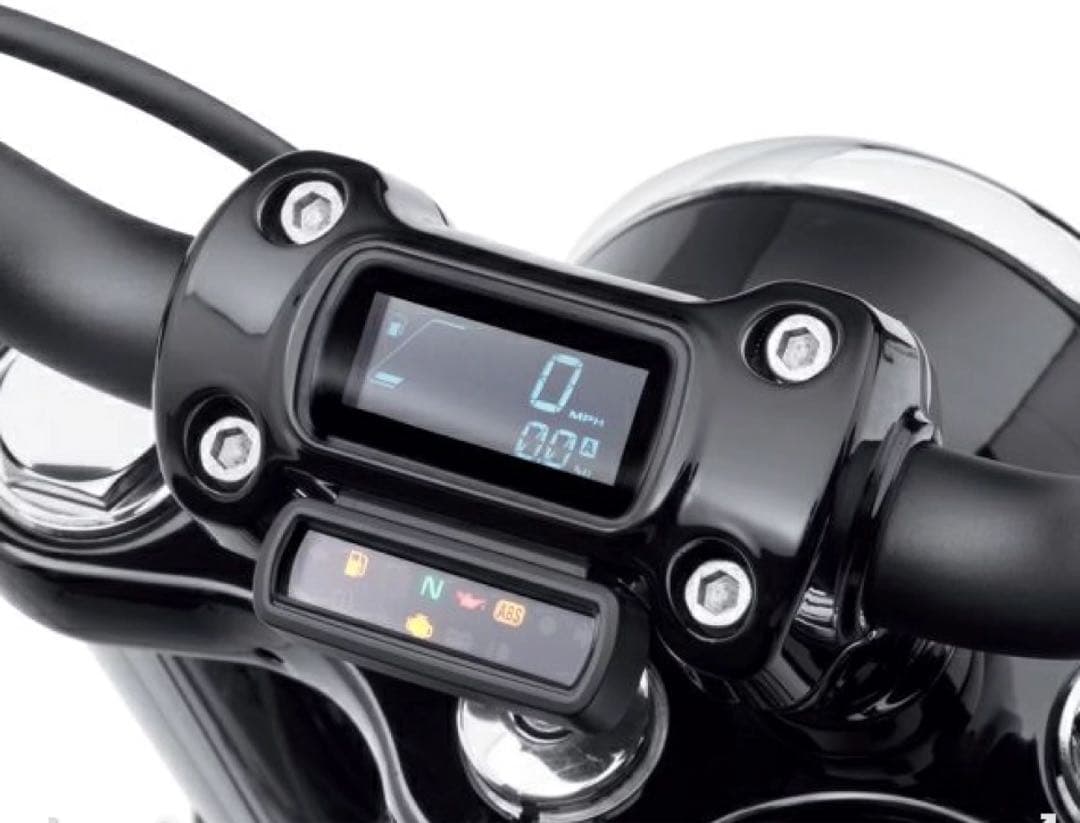 【純正】ハンドルバーライザー＆クランプキット グロスブラック ハーレー純正 純正】ハンドルバーライザー＆クランプキット グロスブラック ハーレー