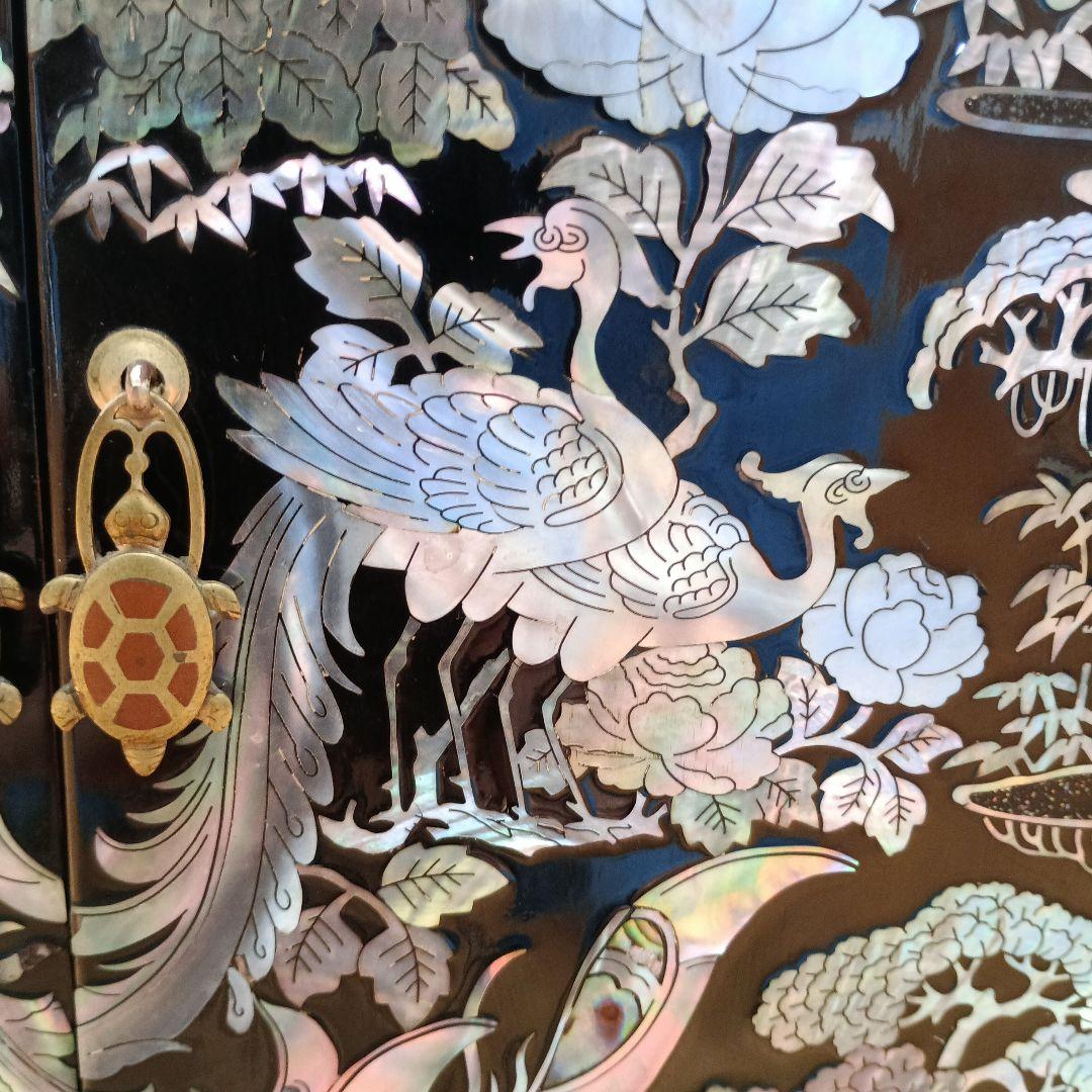 訳あり】韓国伝統工芸 螺鈿細工 小箪笥 鳳凰・鶴・亀金具 卓上
