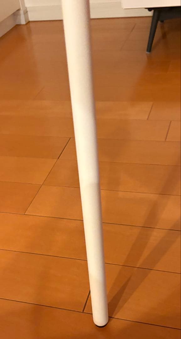 ダイニングテーブル　丸型