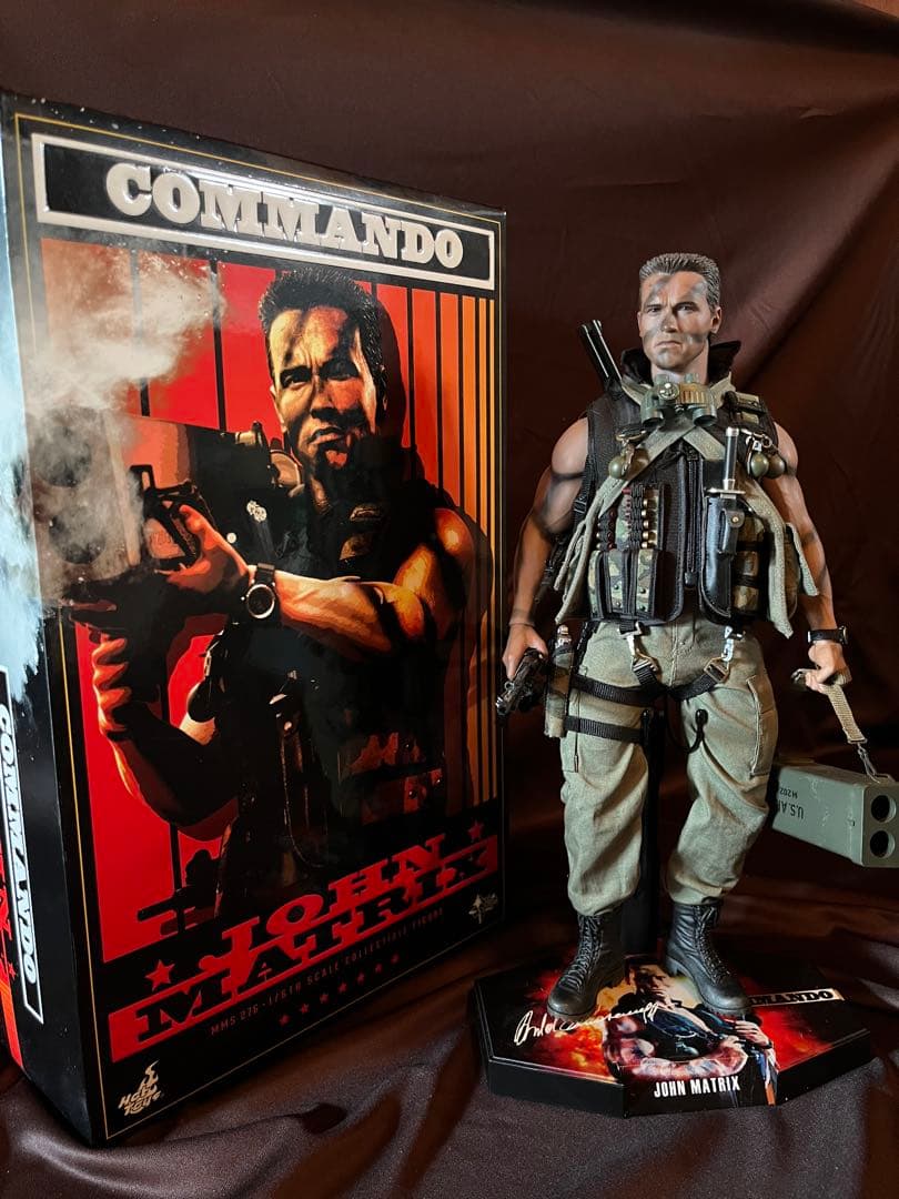 ホットトイズ コマンドー ジョン・メイトリックス 1/6スケールフィギュア