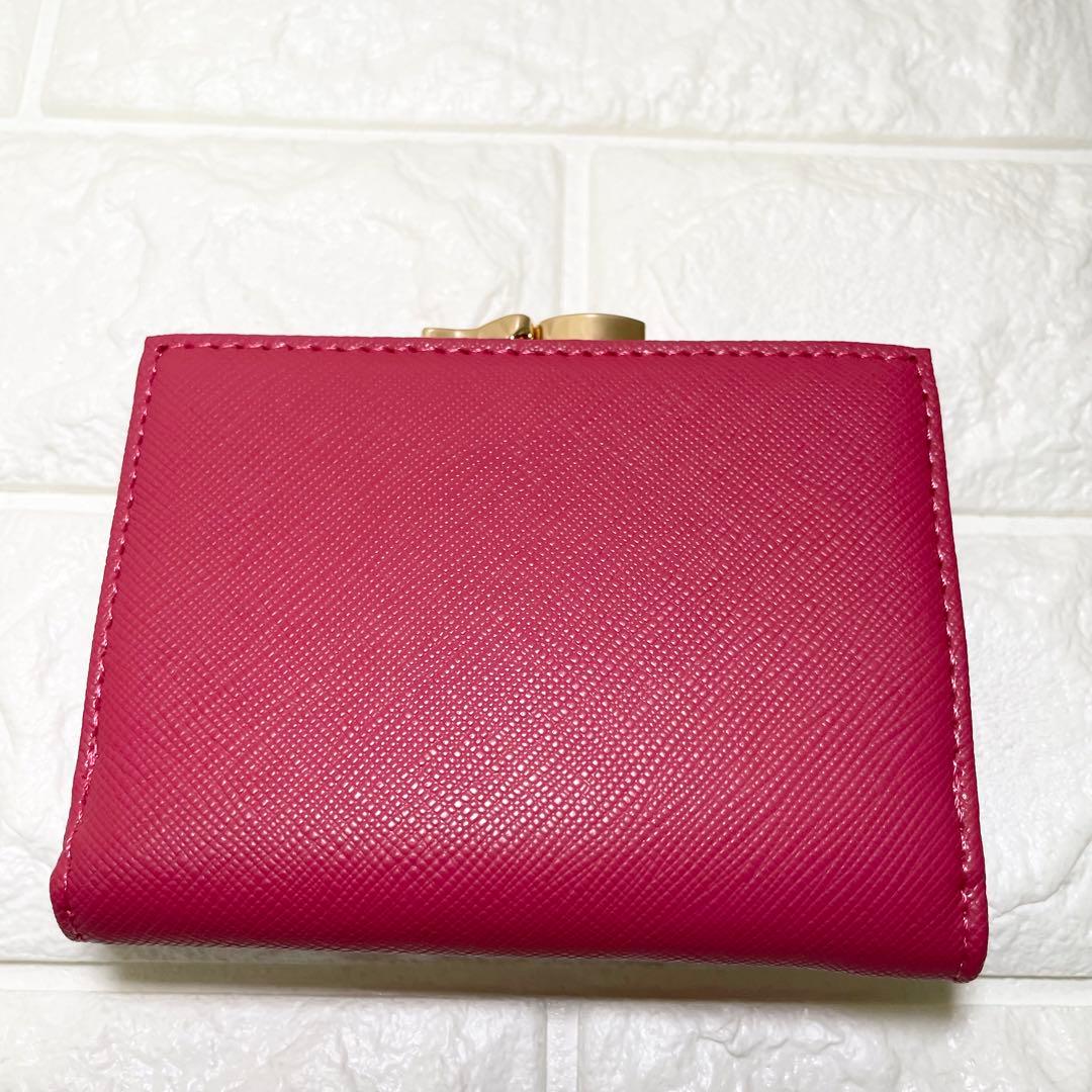 【新品・未使用】ヴィヴィアンウエストウッド 三つ折り財布 913VW106