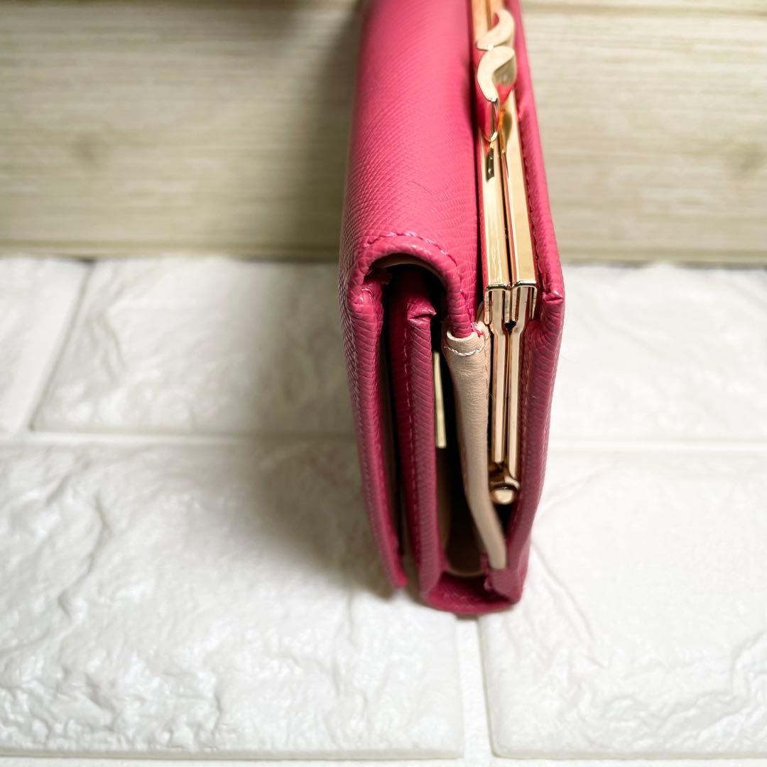 【新品・未使用】ヴィヴィアンウエストウッド 三つ折り財布 913VW106