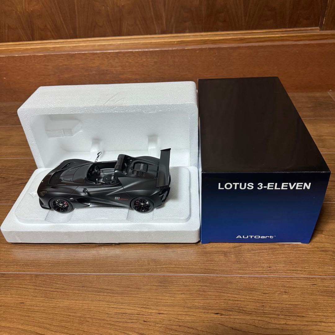 未展示品 オートアート1/18 Lotus 3-Eleven マットブラック
