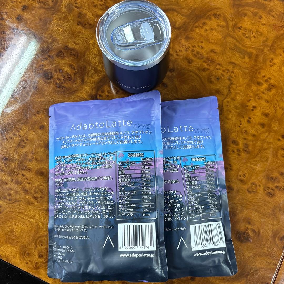 アダプトラテ デカフェ 360g(30食分)×2袋とマグカップのセット