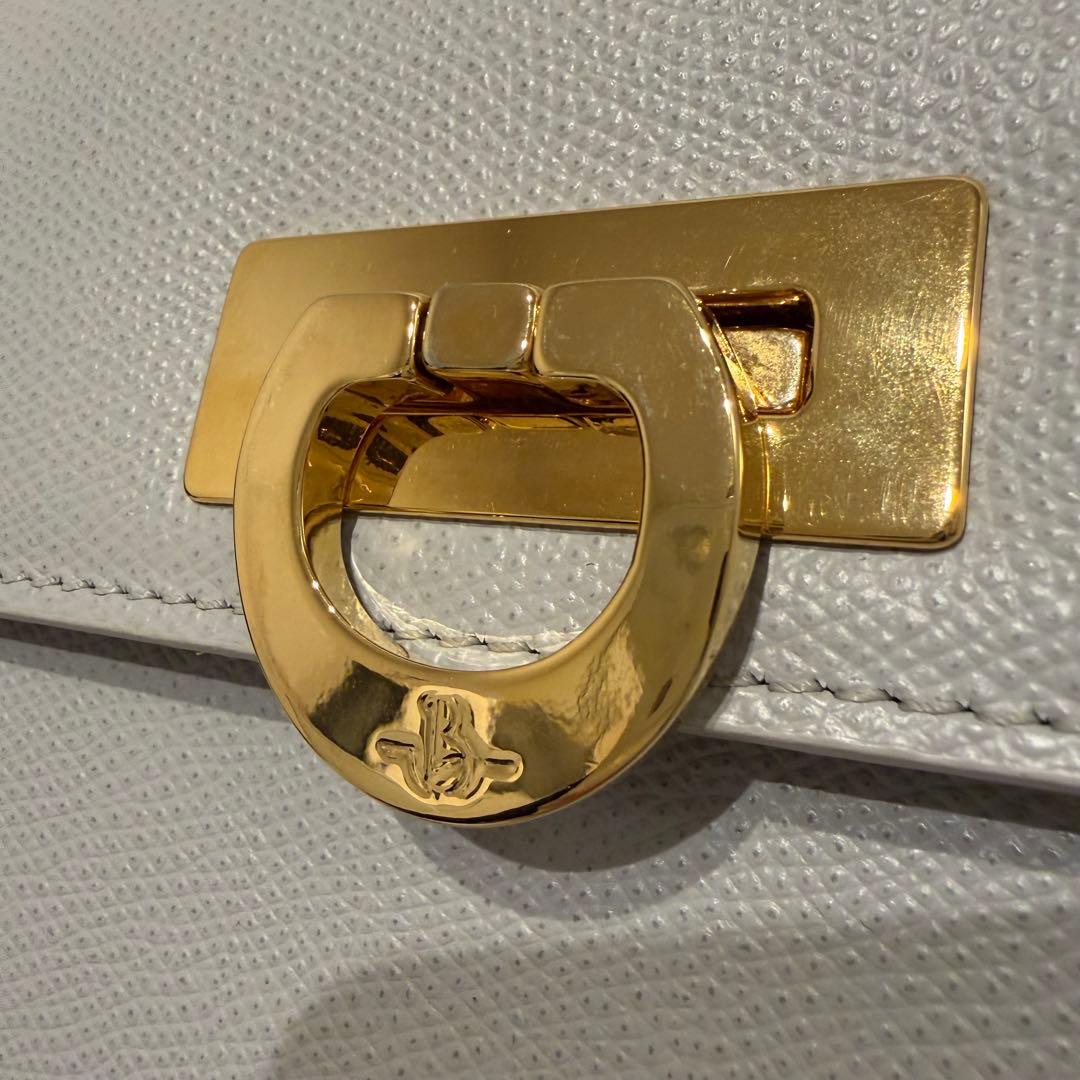 カルボッティ　ハンドバッグ　トゥモローランド