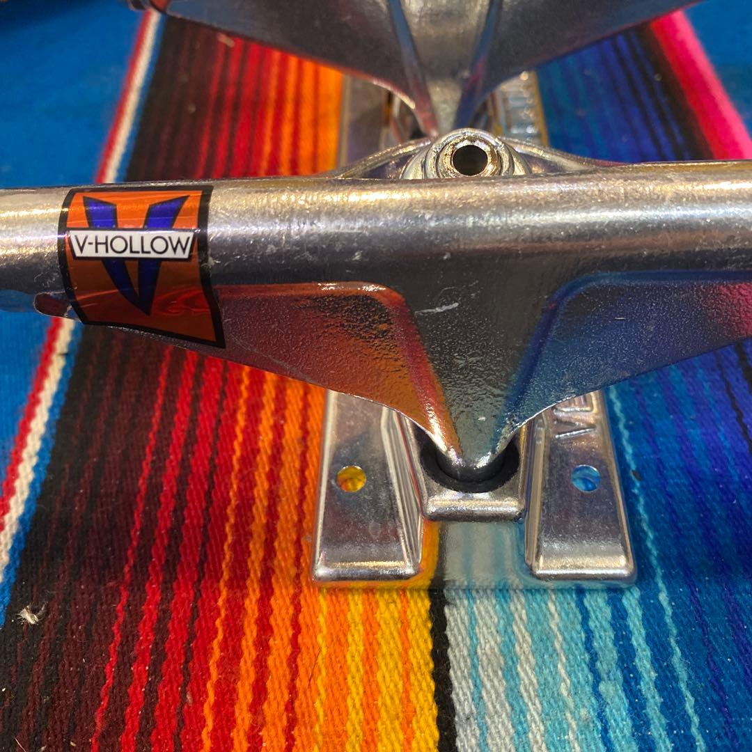 V-HOLLOW スケートボード トラック 2個セット5.2HI