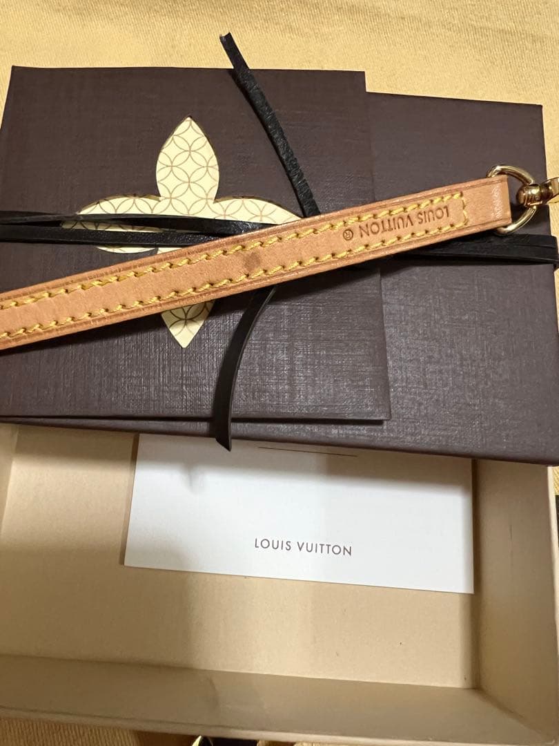 安いファッション - LOUIS VUITTON ブラウンレザーストラップ