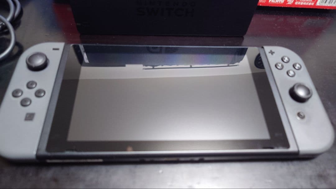 Nintendo Switch 本体 純正ケース付き プロコンもお付けします！