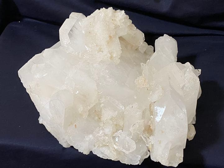 ファーデンクォーツ　6.89kg 天然石