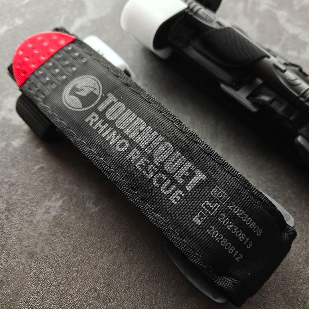 ○2個 新品実物 米国FDA認証 RHINO TACTICAL 止血帯 - メルカリ