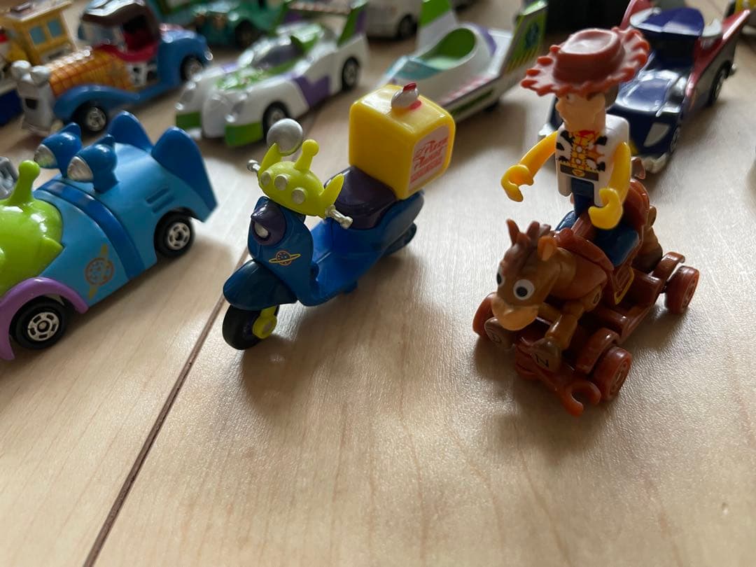 【トイストーリー 】トミカ　ミニカーセット 15点