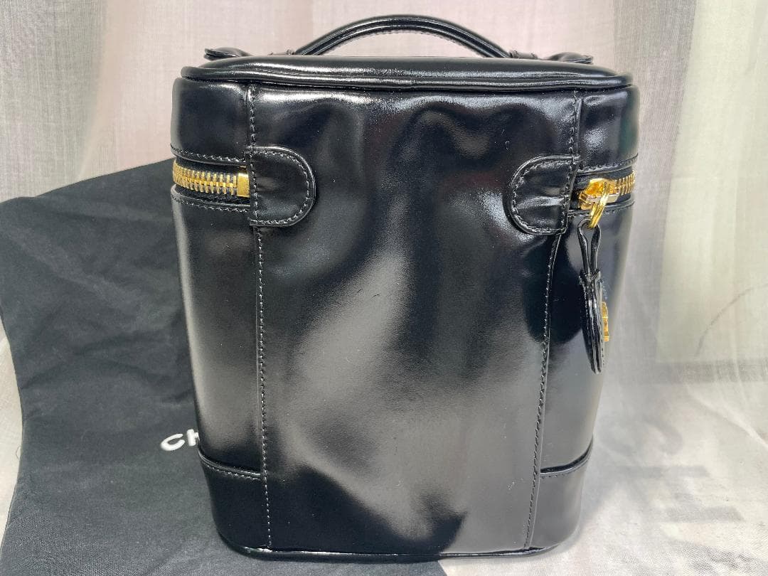 瑠衣　CHANEL バニティ　バッグ　化粧ポーチ　レザー　小物ポーチ134