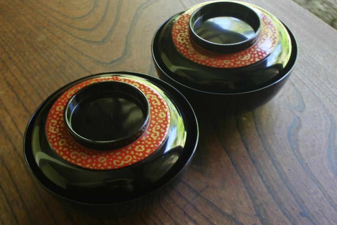 時代逸品！優美な塗分けに極上木芙蓉蒔絵の映えるお椀2点（検