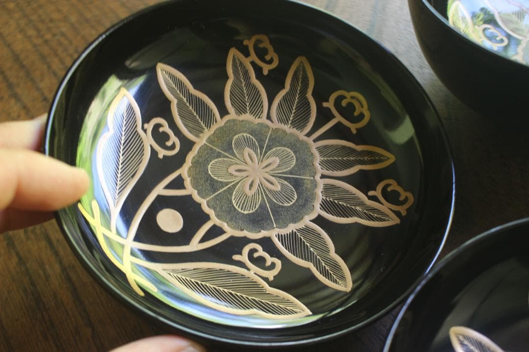 時代逸品！優美な塗分けに極上木芙蓉蒔絵の映えるお椀2点（検