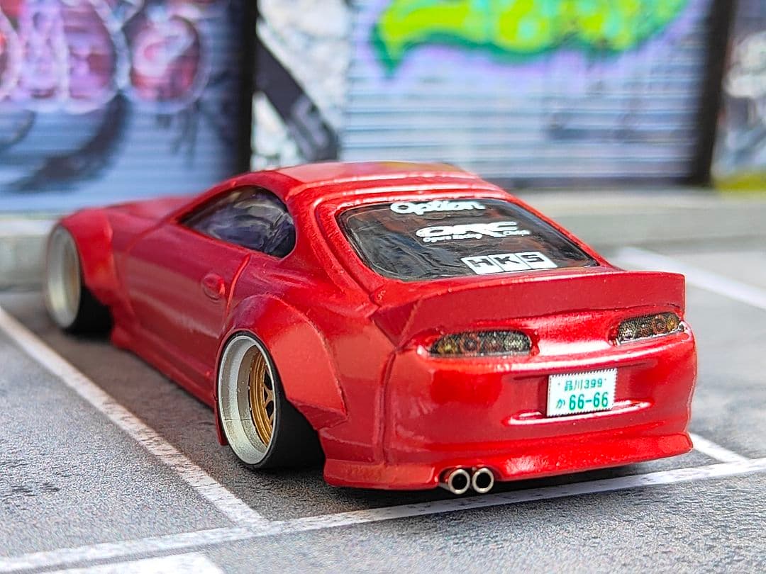 トミカ改造 トヨタ 80スープラ オーバーフェンダー 赤 深リムホットウィール