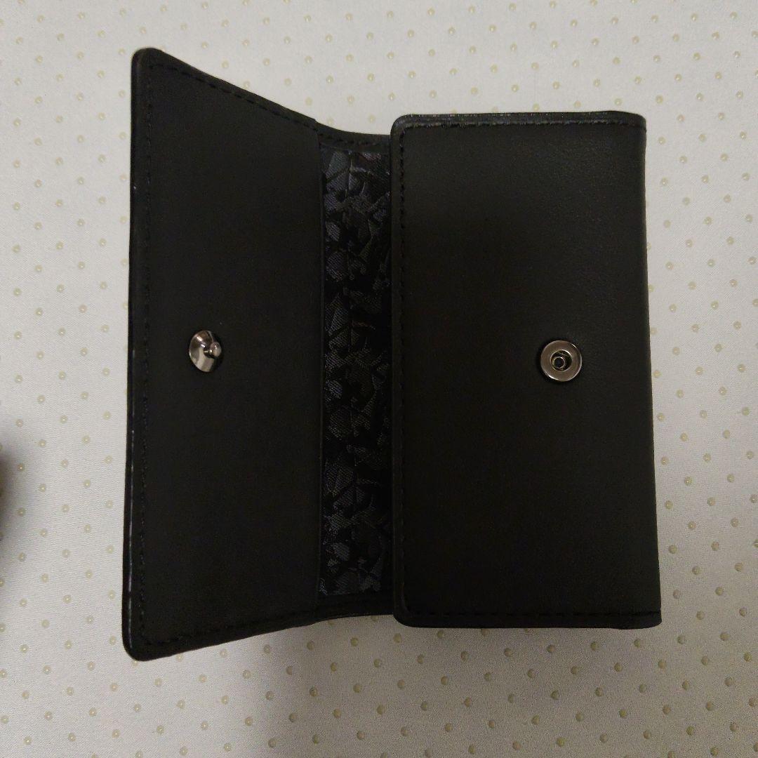 機動戦士ガンダム BLACKシリーズ シャアマーク迷彩柄 キーケース