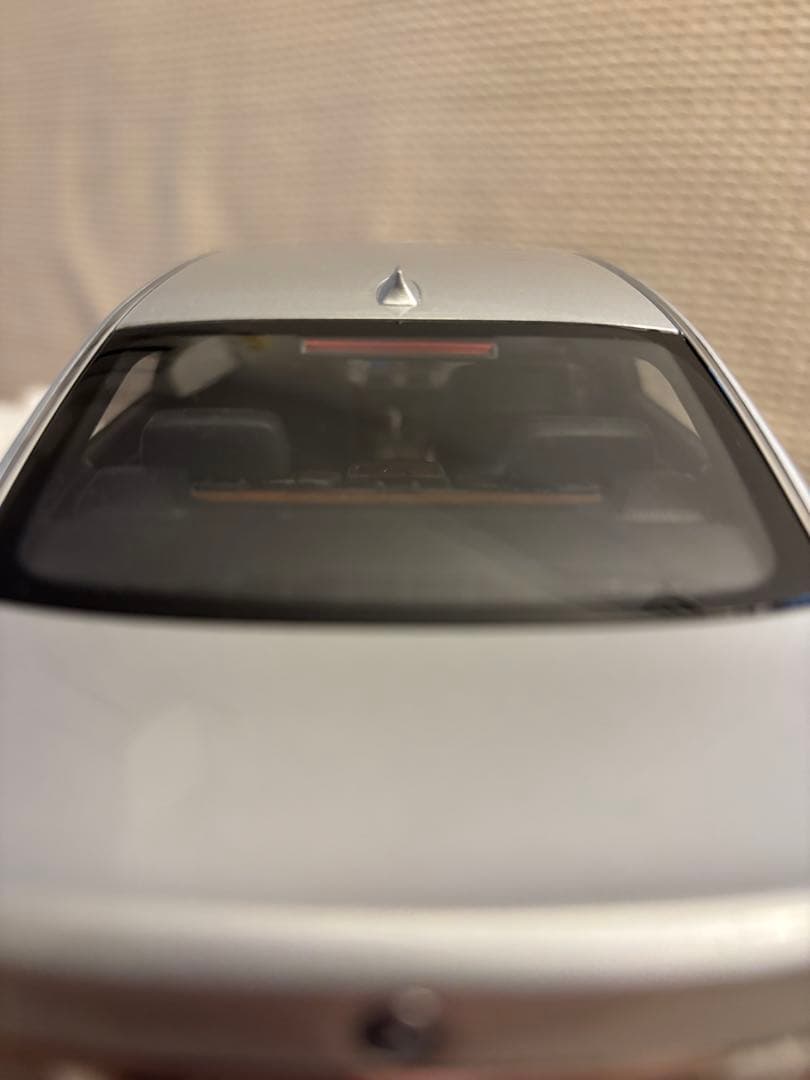 BMW 7シリーズ ミニカー 1/18 シルバー