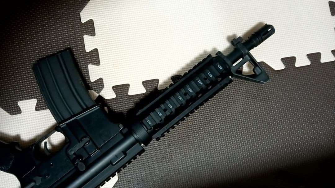 次世代電動ガン M4　CQB