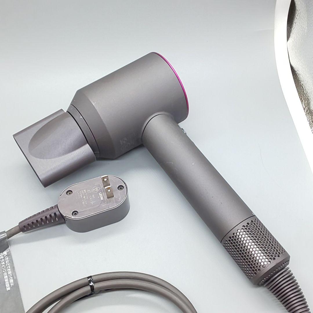 ダイソン dysonドライヤー《国内正規品・動作良好良品》72