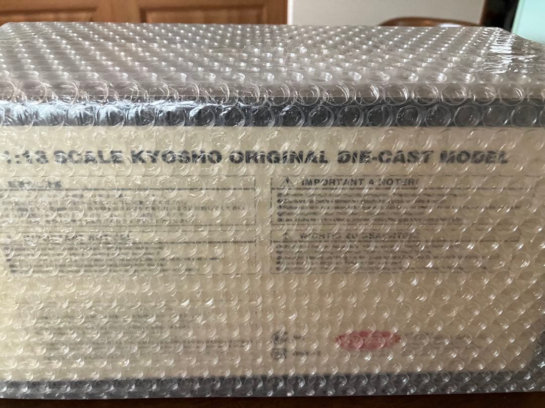 KYOSHO 1/18 BMW 2002turbo （White)絶版稀少モデル