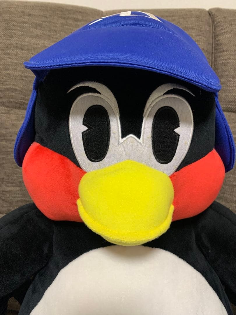 つば九郎 抱っこぬいぐるみ（特大） - メルカリ