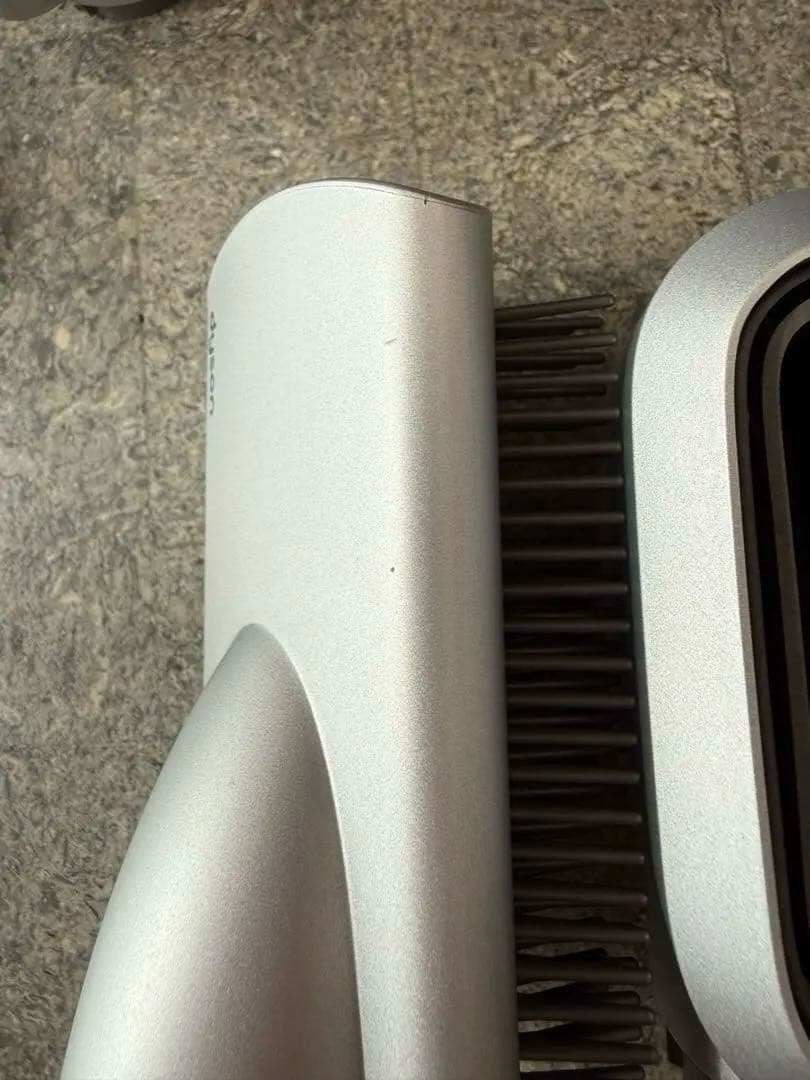 Dyson Airwrap ヘアドライヤー ヘアカールアイロン