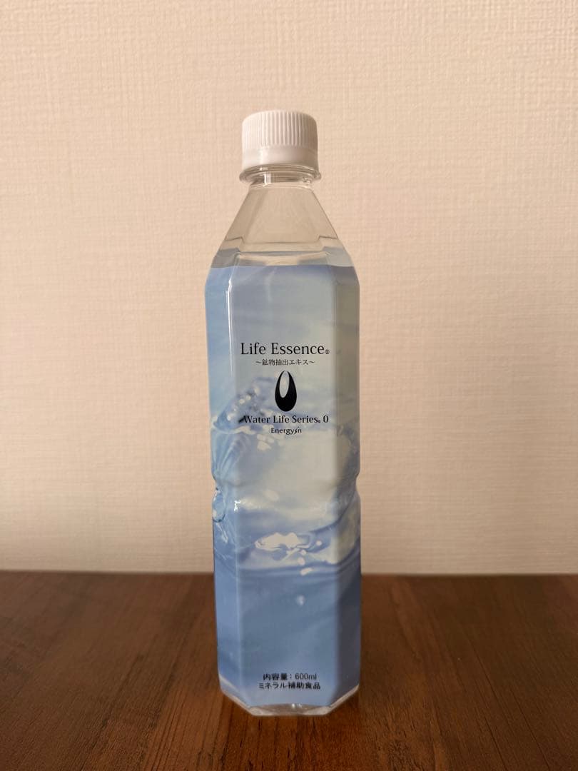 Life Essence ミネラルウォーター 600ml - メルカリ