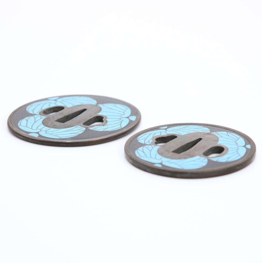 銅製七宝三つ葉葵文鐔　刀装具 一對 桐箱付　V107　1F28